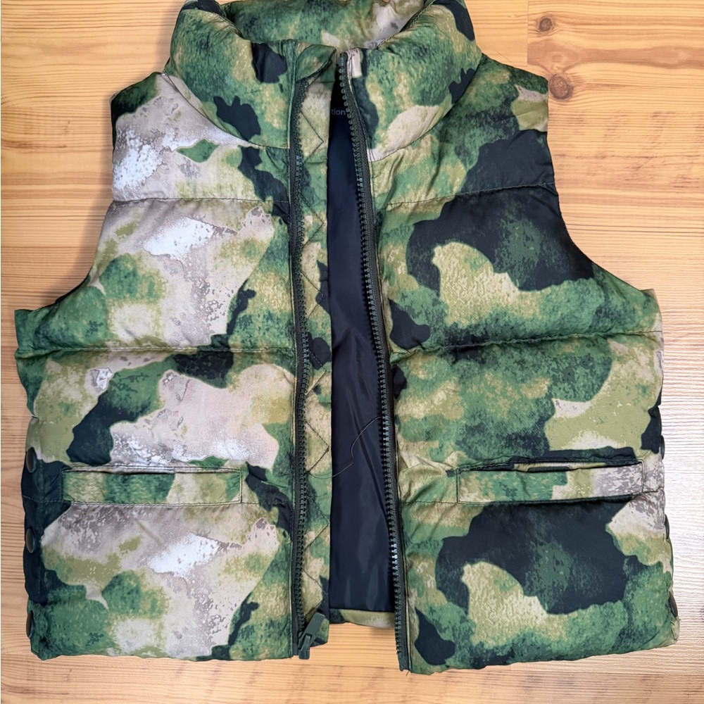 All in Motion Green Camouflage Kids Vest